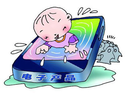 四歲孩子智力僅一歲半？過度依賴電子產品敲響家庭教育警鐘